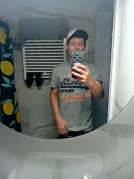 Snapshot of pajarics chatting on 14, 10, 2025 pajarics online show from 14, 10, 2025