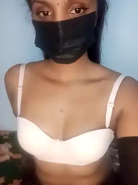 kissy doll online show from 10, 10, 2025