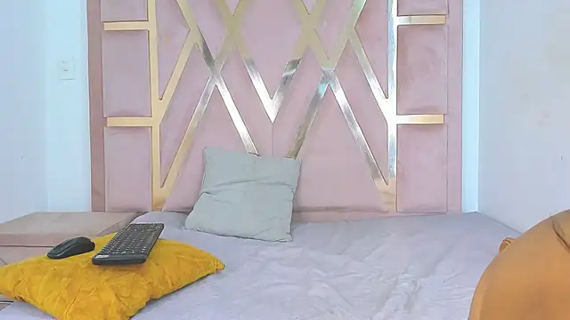 Snapshot of dannyasm chatting on 2, 11, 2025 dannyasm online show from 2, 11, 2025