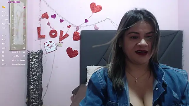 pamela echeverria online show from 21, 3, 2026