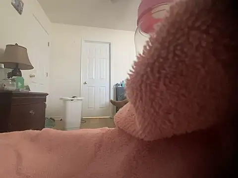 Snapshot of Prettyvsmonster chatting on 1, 2, 2026 Prettyvsmonster online show from 1, 2, 2026