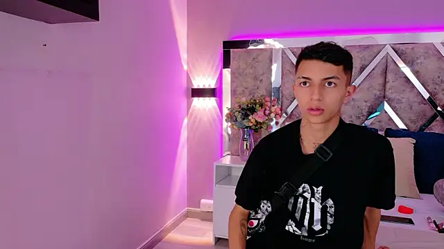 NickandAbby  online show from 7, 1, 2026