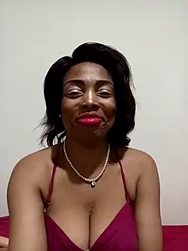 SEXYMOANSXX online show from 3, 12, 2025