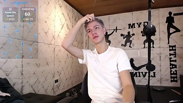 Snapshot of nicktorn chatting on 11, 10, 2025 nicktorn online show from 11, 10, 2025