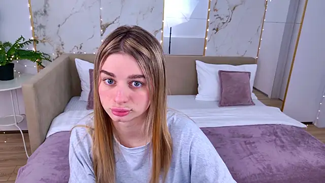 SweetyLicky online show from 23, 2, 2026