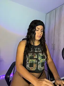 Snapshot of OriannaLuna chatting on 20, 9, 2025 OriannaLuna online show from 20, 9, 2025
