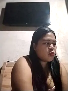 Snapshot of big_booty15 chatting on 27, 10, 2025 big booty15 online show from 27, 10, 2025