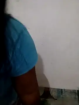 Snapshot of big_booty15 chatting on 19, 11, 2025 big booty15 online show from 19, 11, 2025