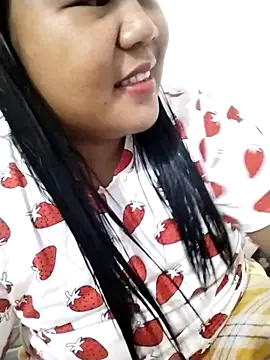 Snapshot of big_booty15 chatting on 22, 11, 2025 big booty15 online show from 22, 11, 2025