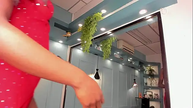 MichellePose online show from 17, 12, 2025