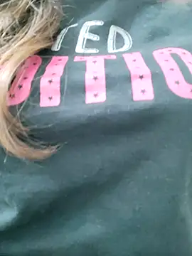 Snapshot of Kayna_Rawat chatting on 31, 10, 2025 Kayna Rawat online show from 31, 10, 2025