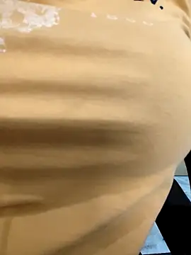 Snapshot of Kayna_Rawat chatting on 20, 11, 2025 Kayna Rawat online show from 20, 11, 2025