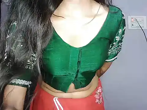 ROSE GOLDE online show from 11, 2, 2026