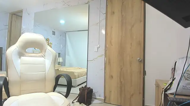 BabyAngel18  online show from 29, 9, 2025