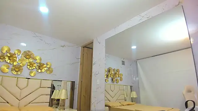 BabyAngel18  online show from 1, 10, 2025