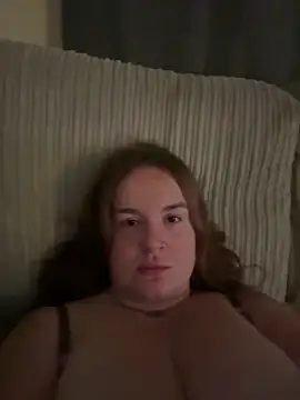 Snapshot of busty_p chatting on 26, 10, 2025 busty p online show from 26, 10, 2025