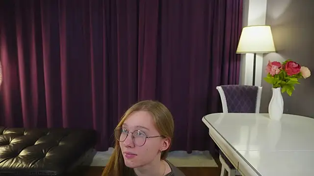 HarrietGeorge online show from 22, 9, 2025