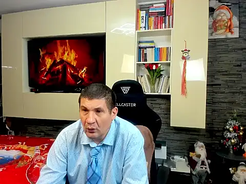 SpartacusDaddy48 online show from 6, 2, 2026