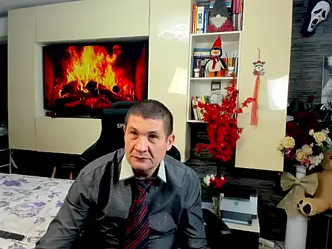 SpartacusDaddy48 online show from 12, 3, 2026