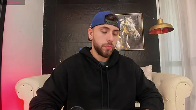 Snapshot of Maximo_Wolff chatting on 14, 10, 2025 Maximo Wolff online show from 14, 10, 2025