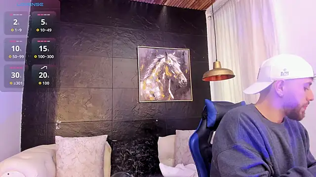 Snapshot of Maximo_Wolff chatting on 17, 10, 2025 Maximo Wolff online show from 17, 10, 2025