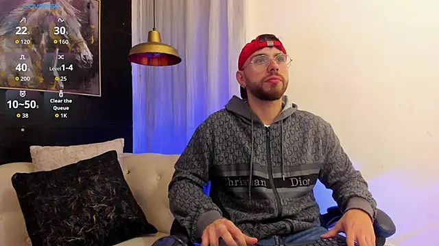 Snapshot of Maximo_Wolff chatting on 19, 10, 2025 Maximo Wolff online show from 19, 10, 2025