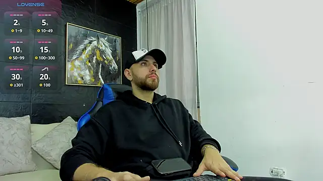 Snapshot of Maximo_Wolff chatting on 1, 11, 2025 Maximo Wolff online show from 1, 11, 2025