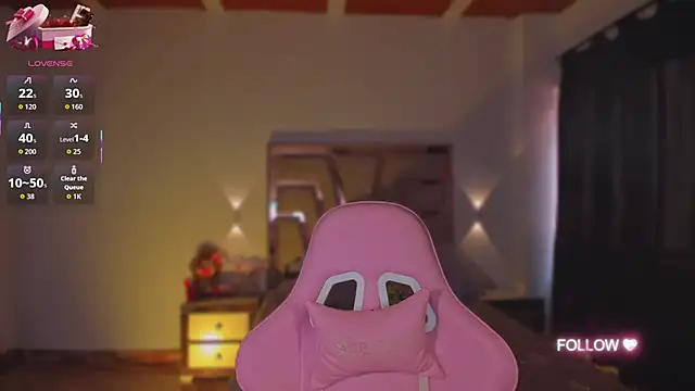 lunaarose online show from 4, 11, 2025