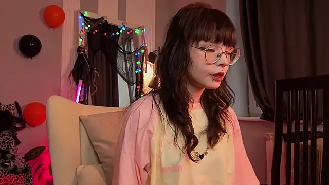 Misa Perfect online show from 30, 10, 2025