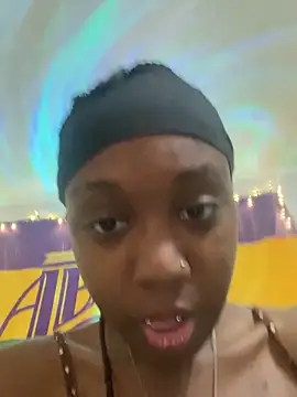 Snapshot of HennessyBaby21 chatting on 15, 3, 2026 HennessyBaby21 online show from 15, 3, 2026