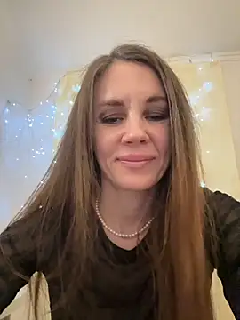 LucieMack online show from 24, 11, 2025