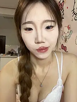 Snapshot of zhilei_x chatting on 23, 11, 2025 zhilei x online show from 23, 11, 2025