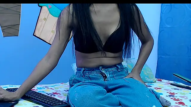 celesteskinny18 online show from 13, 9, 2025