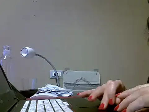 ITALIANASISIXX online show from 28, 1, 2025