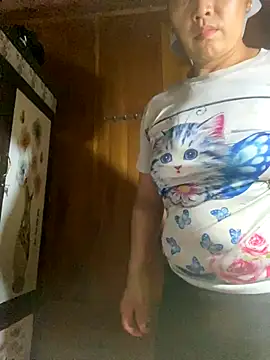 Snapshot of Lai005 chatting on 14, 10, 2025 Lai005 online show from 14, 10, 2025