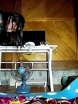 Snapshot of Lai005 chatting on 20, 10, 2025 Lai005 online show from 20, 10, 2025