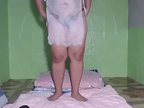 Snapshot of Mahalia_69 chatting on 17, 10, 2025 Mahalia 69 online show from 17, 10, 2025