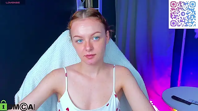  little Cat   online show from 11, 9, 2025