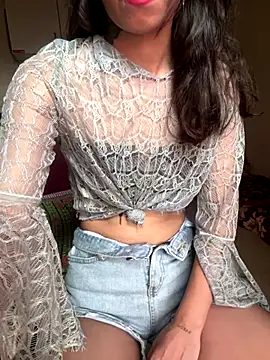 Snapshot of _Maya_zaidi_ chatting on 15, 10, 2025  Maya zaidi  online show from 15, 10, 2025