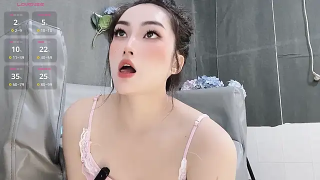 Snapshot of K1oO chatting on 23, 10, 2025 K1oO online show from 23, 10, 2025