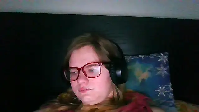 Moonolighta online show from 13, 10, 2025