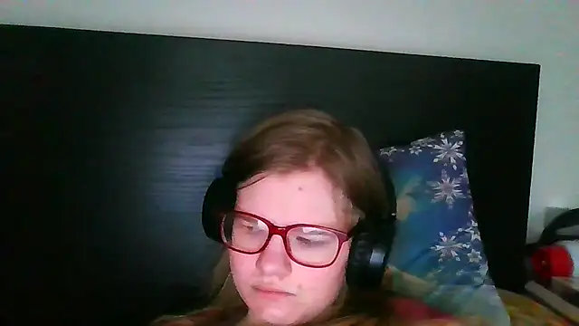 Moonolighta online show from 9, 11, 2025