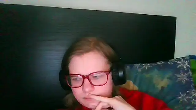 Snapshot of Moonolighta chatting on 22, 2, 2026 Moonolighta online show from 22, 2, 2026