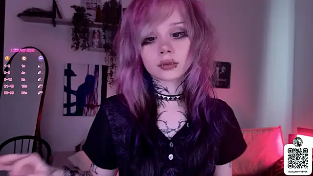 Lollyshy online show from 8, 10, 2025