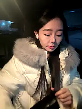 jiajia L online show from 25, 11, 2025