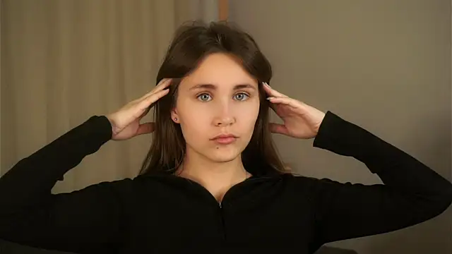 Snapshot of EthalFlowers chatting on 27, 10, 2025 EthalFlowers online show from 27, 10, 2025