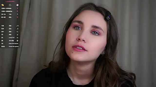 Snapshot of EthalFlowers chatting on 23, 11, 2025 EthalFlowers online show from 23, 11, 2025