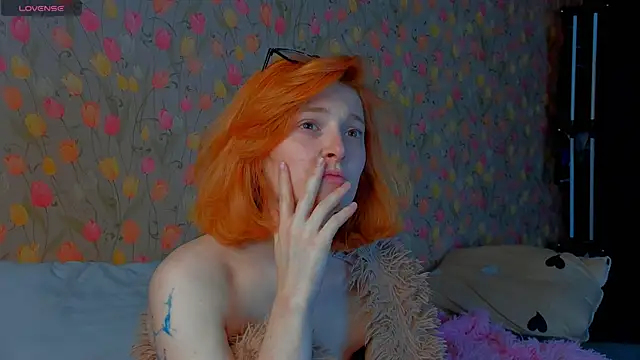 Squirrel Bunny online show from 14, 10, 2025