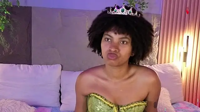 Lolalewis777 online show from 16, 1, 2026