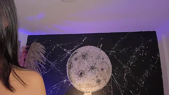 ShaniaDaniels online show from 27, 11, 2025